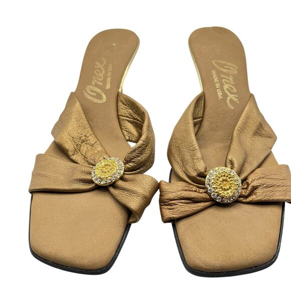 Onex Kitten Heel Mules Women SZ 38 Gold Retro Made in USA Rhinestone New No Box - Picture 1 of 16